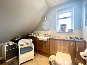 Bathroom- click for photo gallery